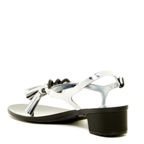 Silver Thong Tassel Kitten Heel Jelly Sandals - Picture 6 of 6
